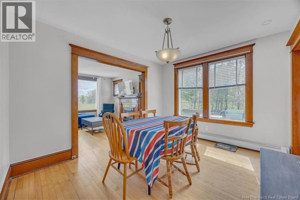 360 Riverview Drive, photo 17