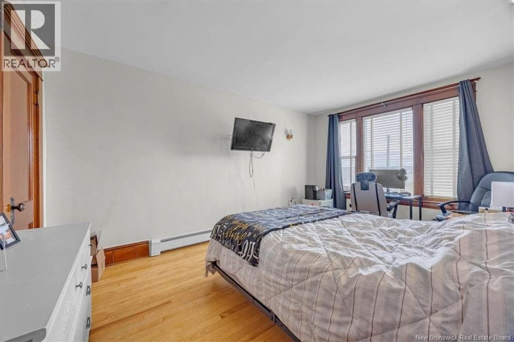 360 Riverview Drive, photo 19