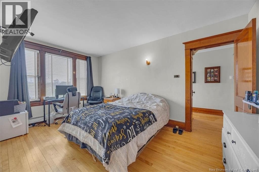 360 Riverview Drive, photo 20