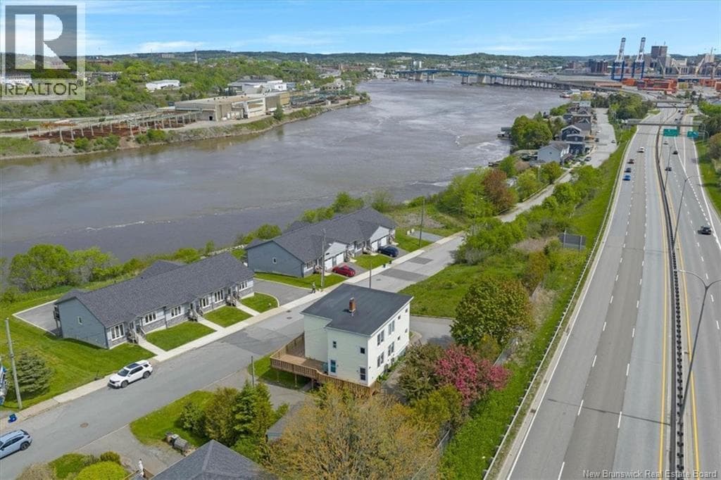 360 Riverview Drive, photo 28