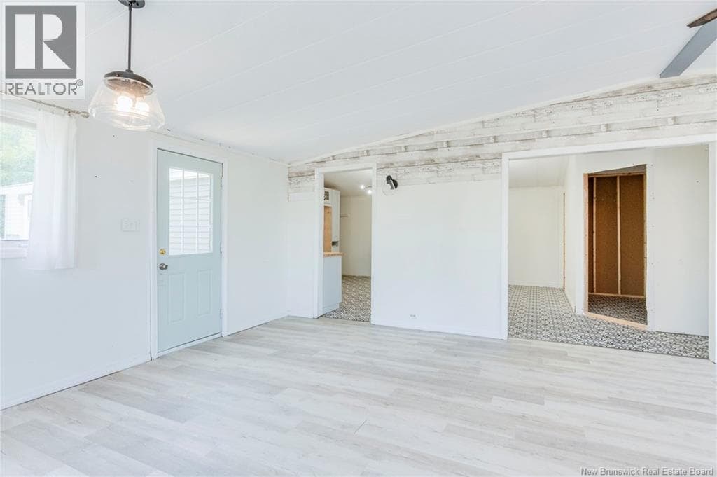 3276 Red Head Road, photo 13