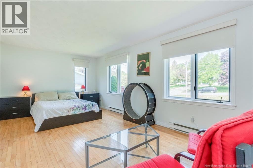 10 Eydie Drive, photo 17
