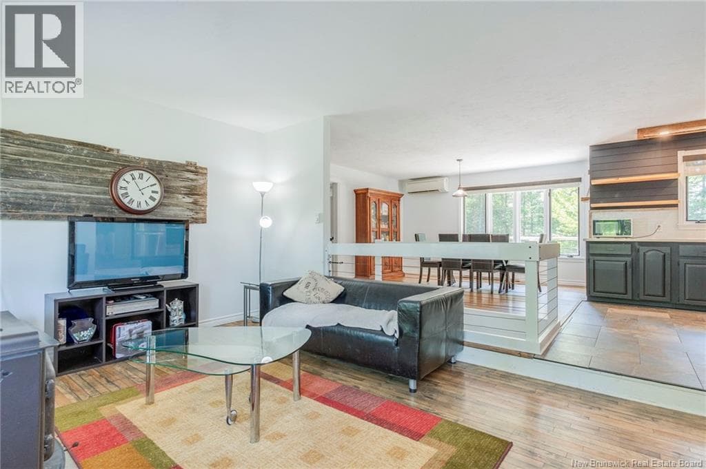 10 Eydie Drive, photo 24