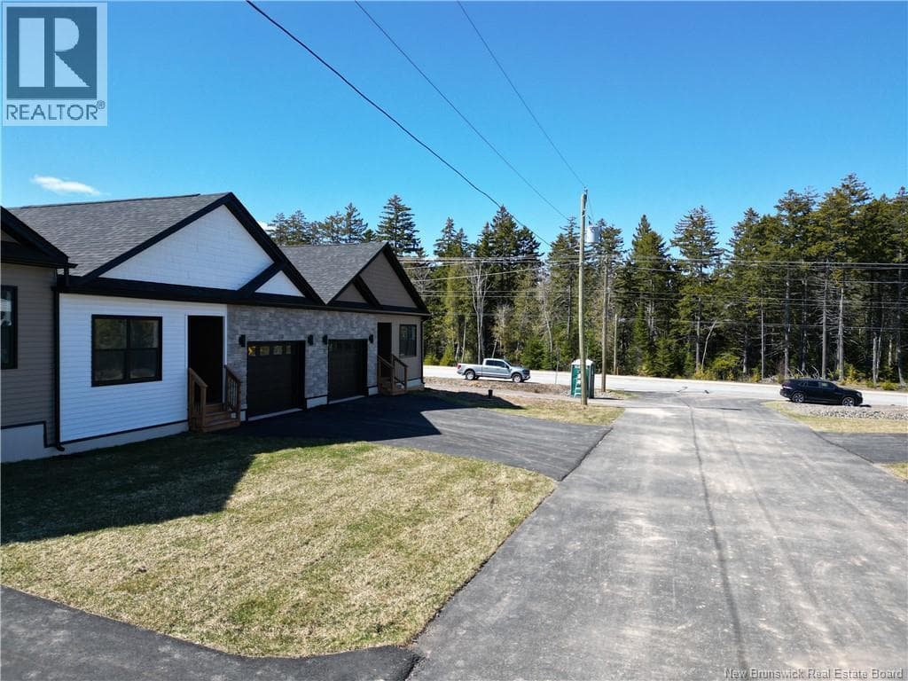 2-290 Colonel Nase Boulevard Unit# 107, photo 33