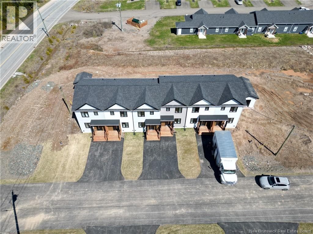 3-290 Colonel Nase Boulevard Unit# 102, photo 27
