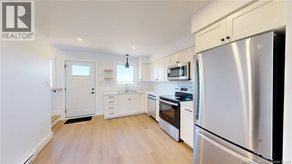 3-290 Colonel Nase Boulevard Unit# 102, photo 6