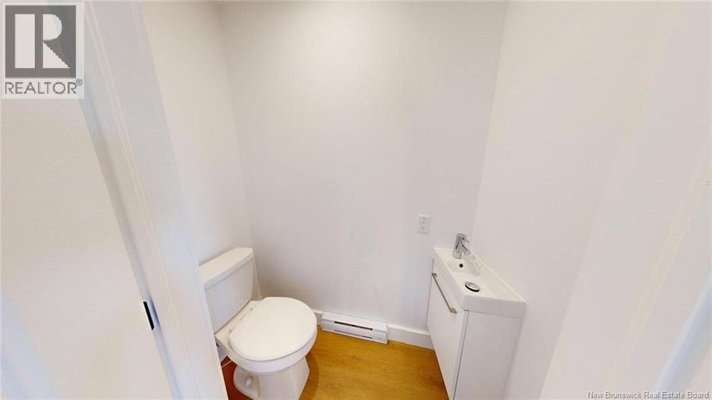 3-290 Colonel Nase Boulevard Unit# 102, photo 8