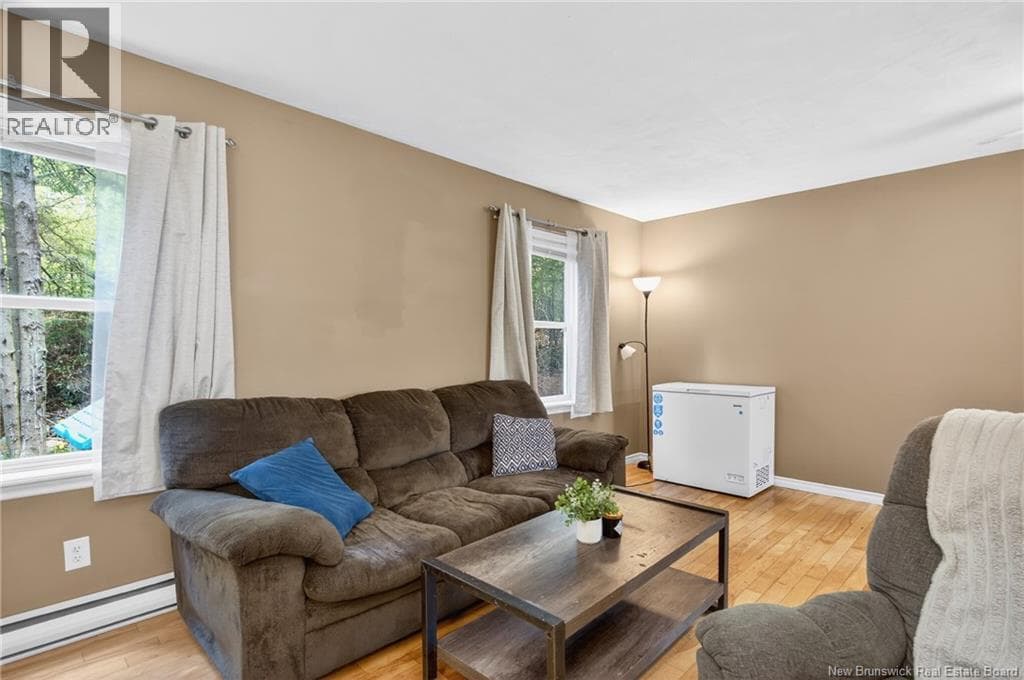 2437 Candace Street, photo 13