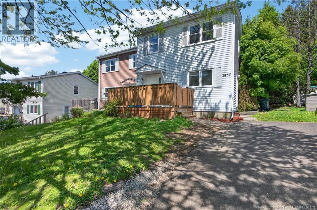 2437 Candace Street, photo 3
