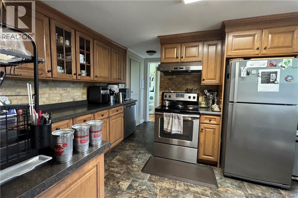 2-4 Douglas Avenue, photo 23