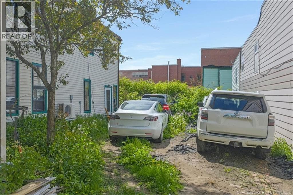 178 Queen Street, photo 25