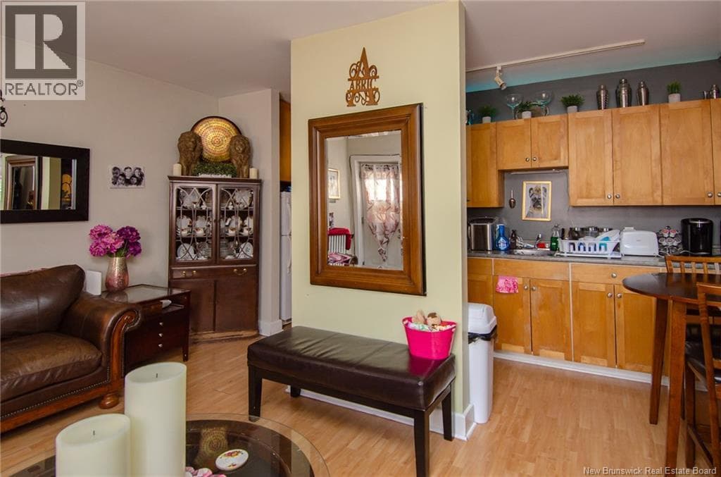187 Germain Street, photo 18