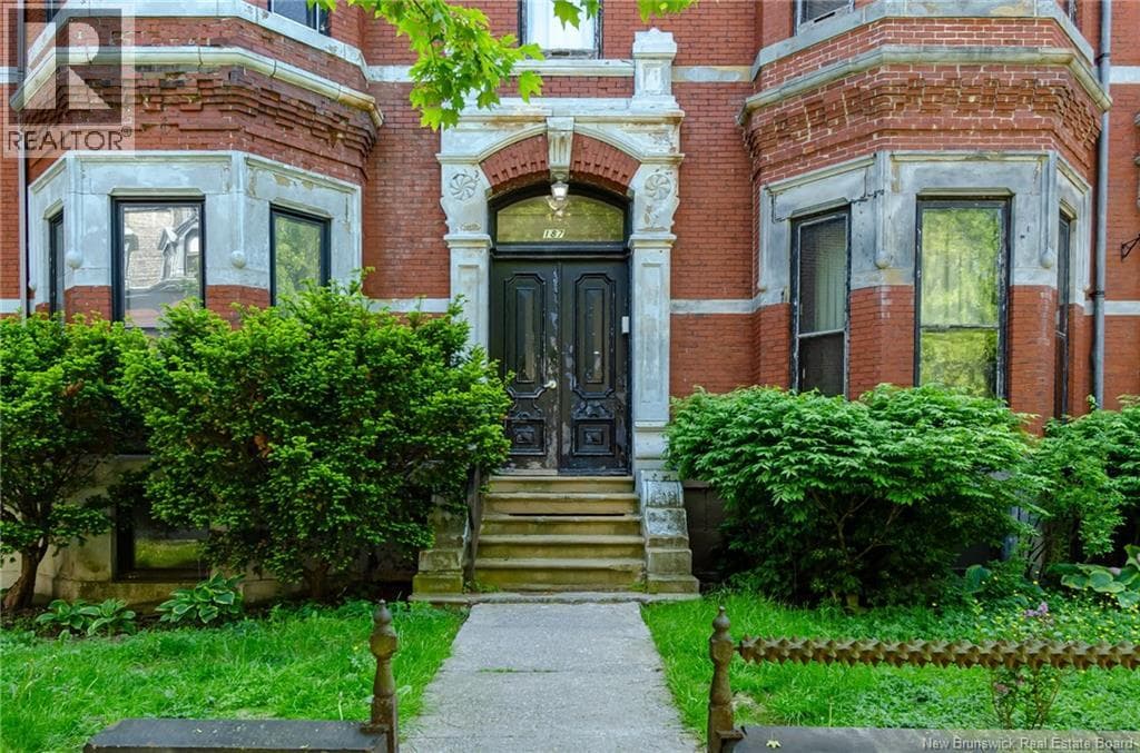 187 Germain Street, photo 3
