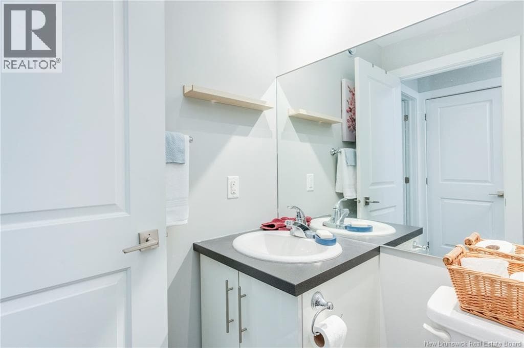 3 Cathedral Lane, photo 48