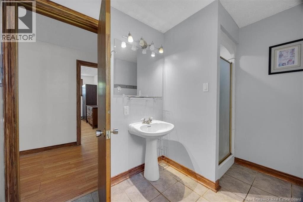 77 Varsity Street, photo 26