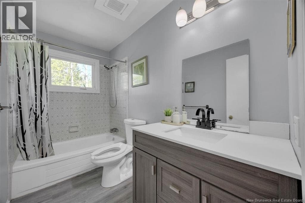 77 Varsity Street, photo 19
