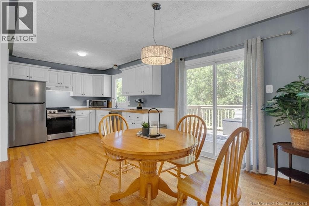 77 Varsity Street, photo 10