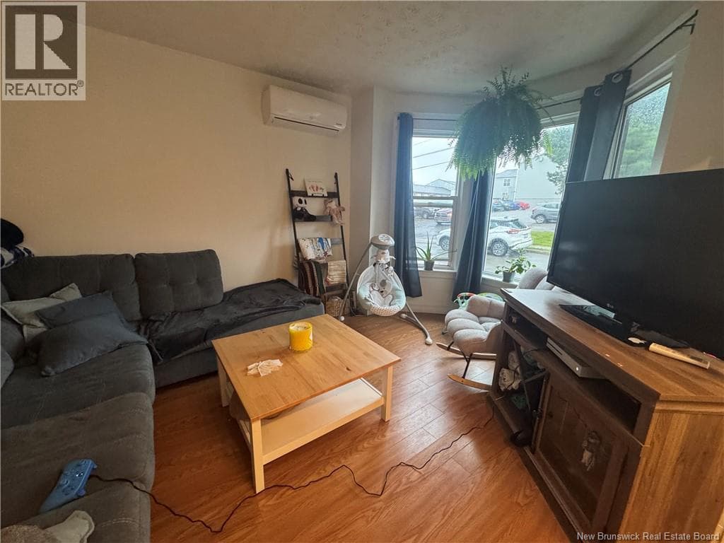 464-466 Olive Street, photo 7