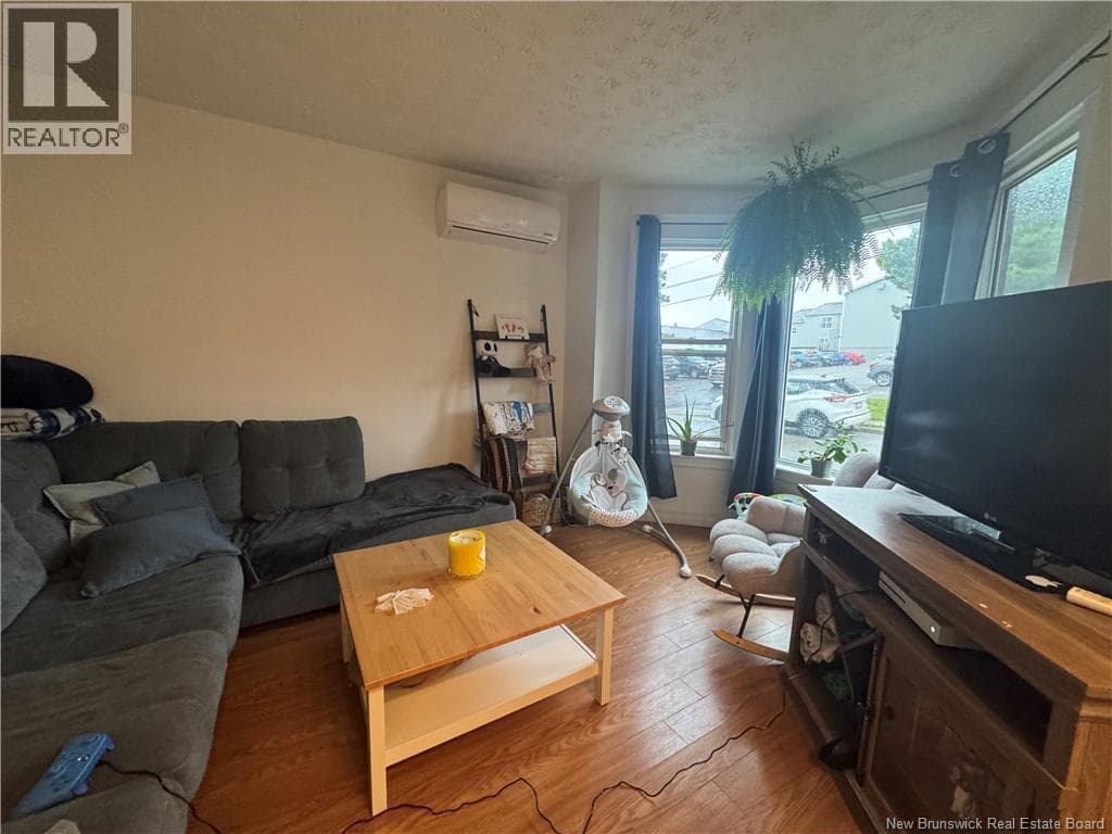 464-466 Olive Street, photo 6