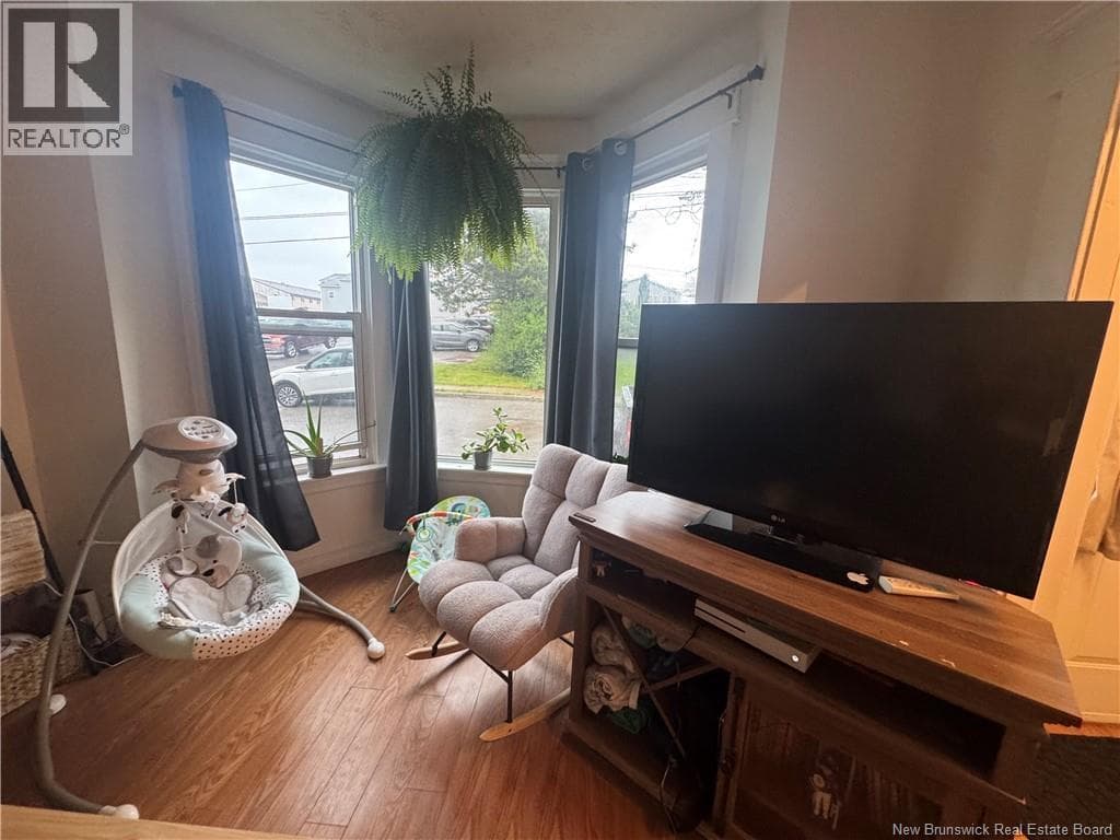 464-466 Olive Street, photo 8
