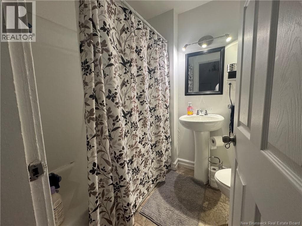 464-466 Olive Street, photo 5