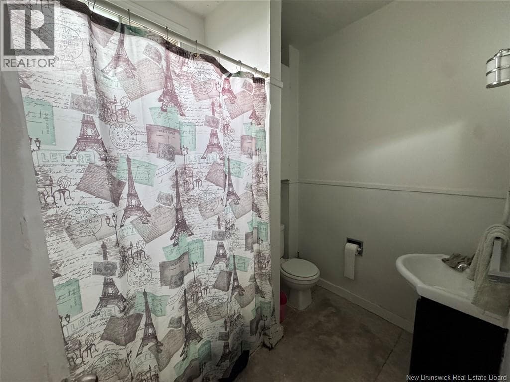 325 Main Street, photo 21