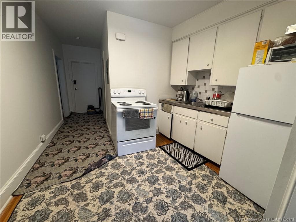 325 Main Street, photo 7
