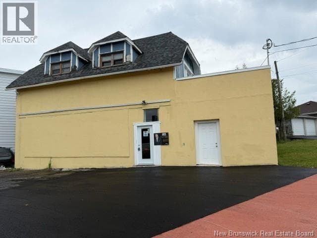 341 Douglas Avenue