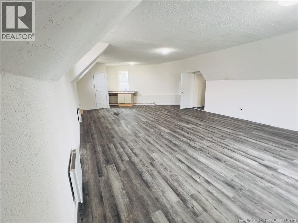 341 Douglas Avenue, photo 37