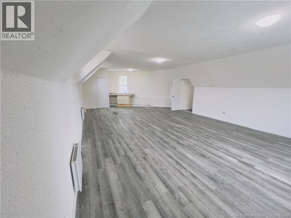 341 Douglas Avenue, photo 38