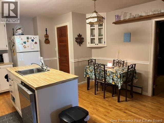 440 Woolastook Drive, photo 17