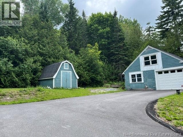 440 Woolastook Drive, photo 4