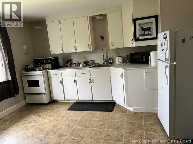 440 Woolastook Drive, photo 14