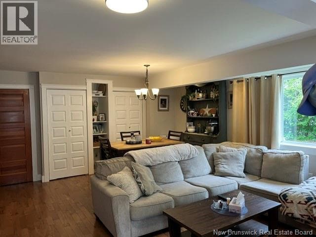 440 Woolastook Drive, photo 5