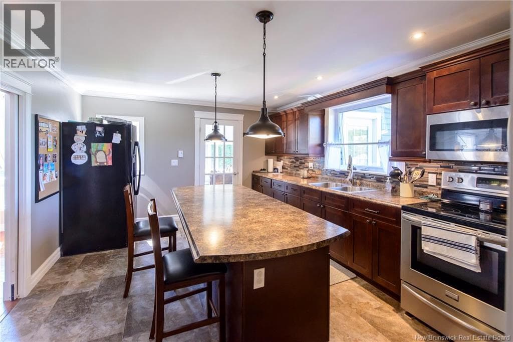 601 Greenhead Road, photo 9