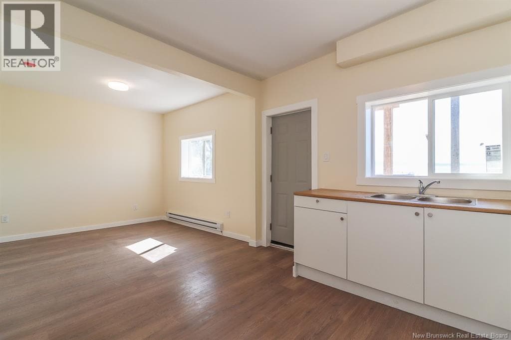 204-206 St. James W Street, photo 13
