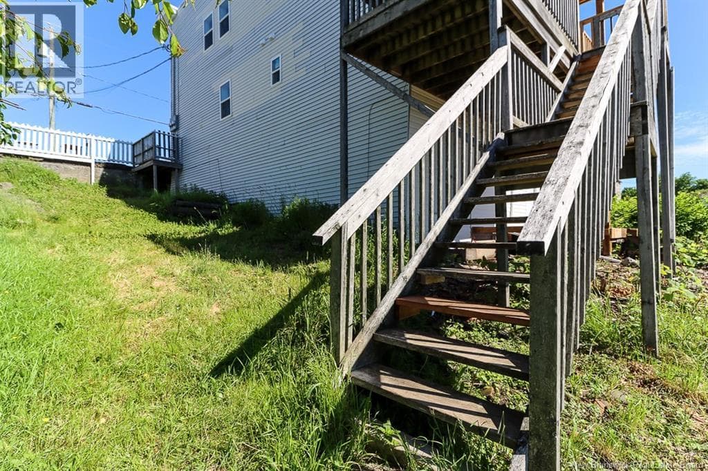 204-206 St. James W Street, photo 35