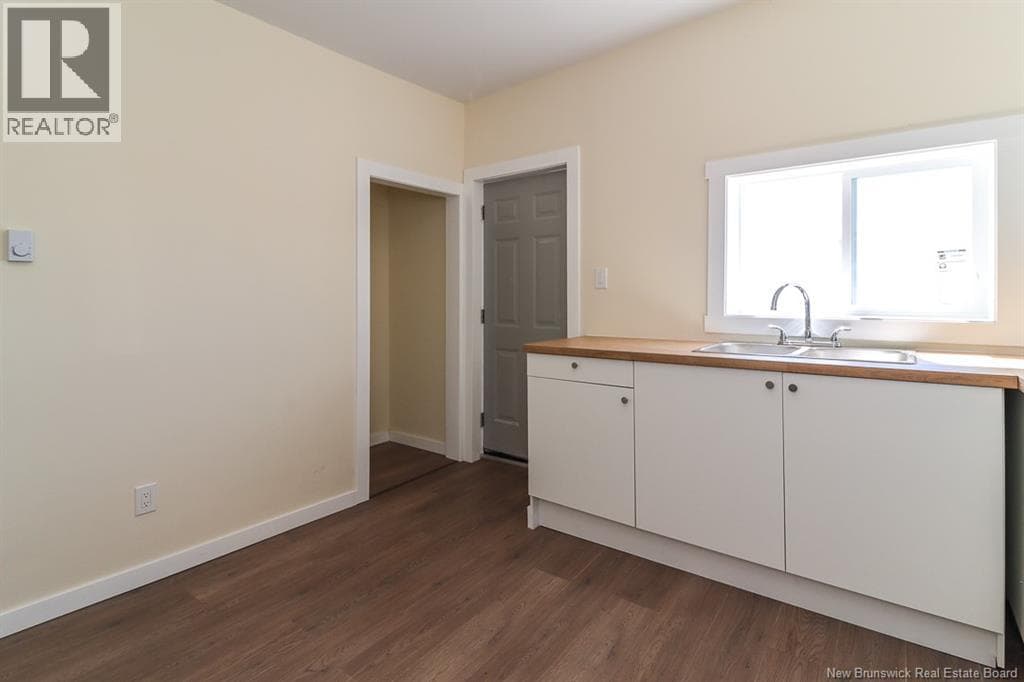 204-206 St. James W Street, photo 43