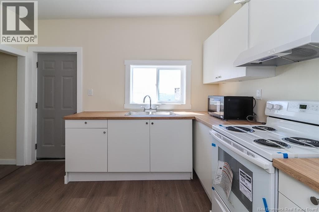 204-206 St. James W Street, photo 44