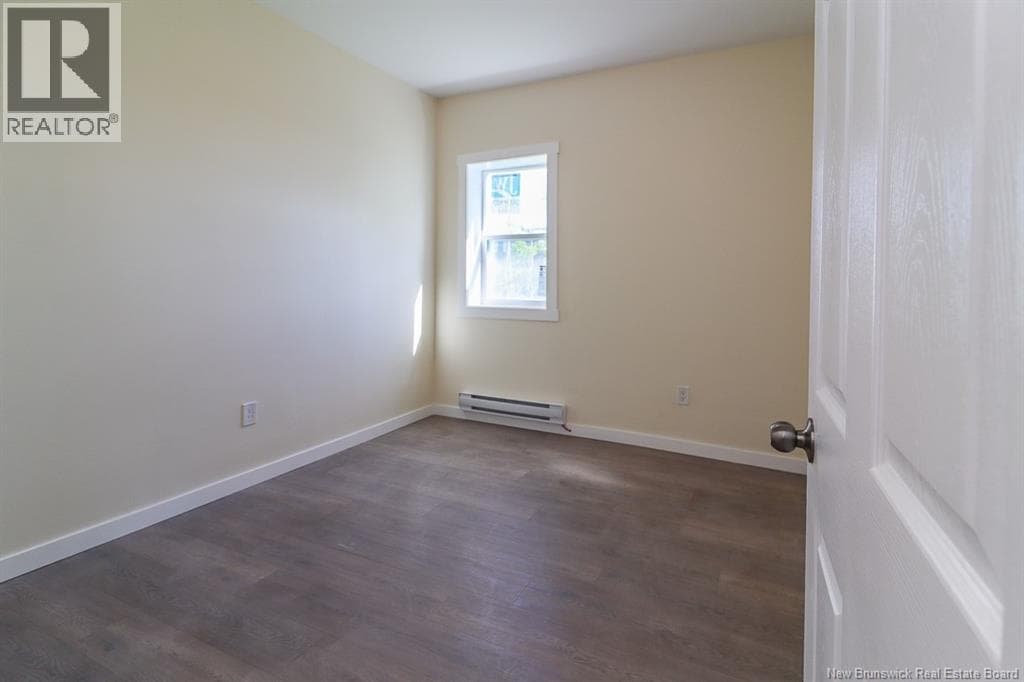 204-206 St. James W Street, photo 5