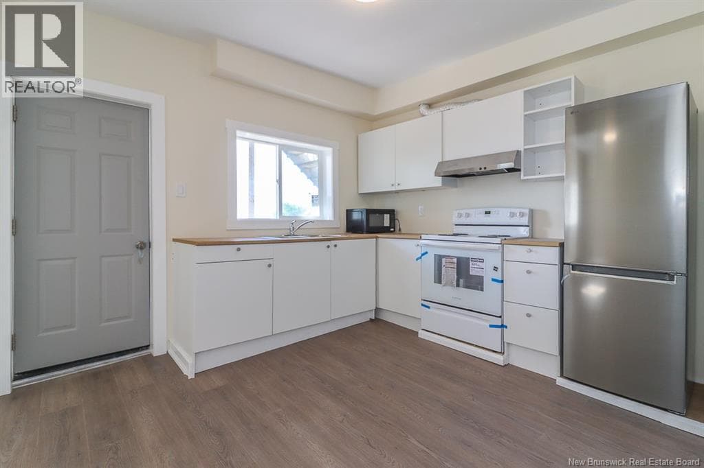 204-206 St. James W Street, photo 7