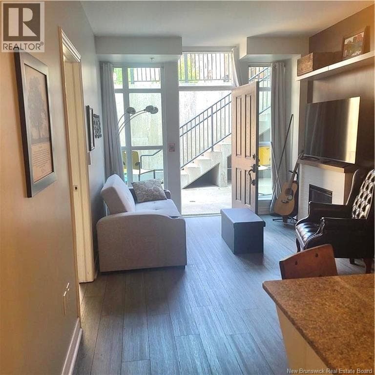 243 Prince William Street Unit# 120, photo 2