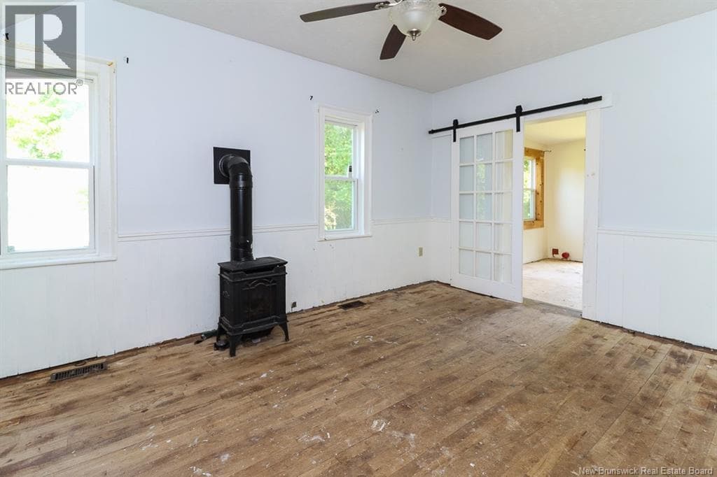 96 Main Street, photo 11