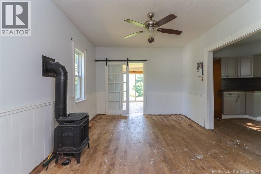 96 Main Street, photo 12