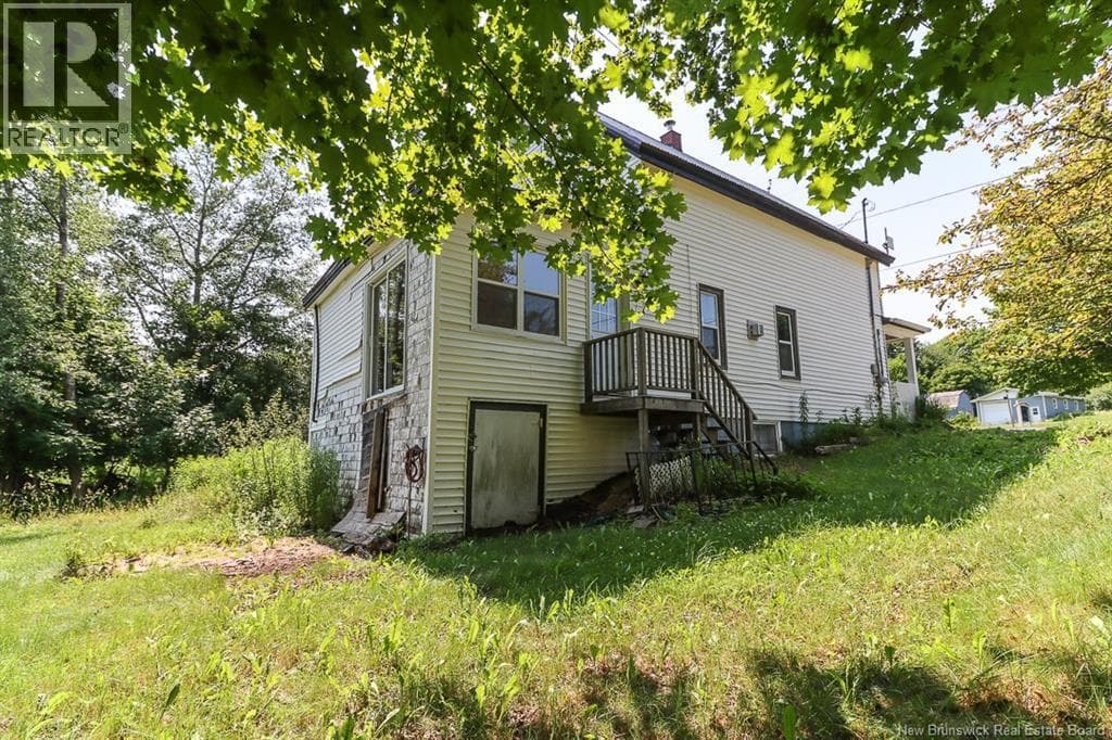 96 Main Street, photo 3