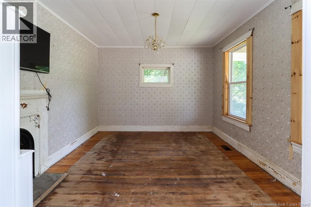 96 Main Street, photo 7