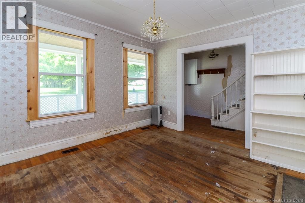 96 Main Street, photo 9