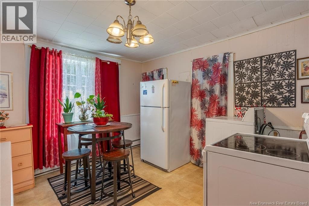 130 Visart Street, photo 7