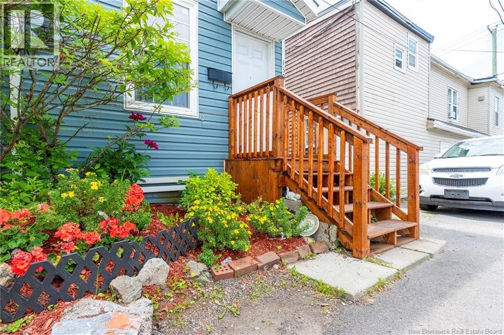 130 Visart Street, photo 26