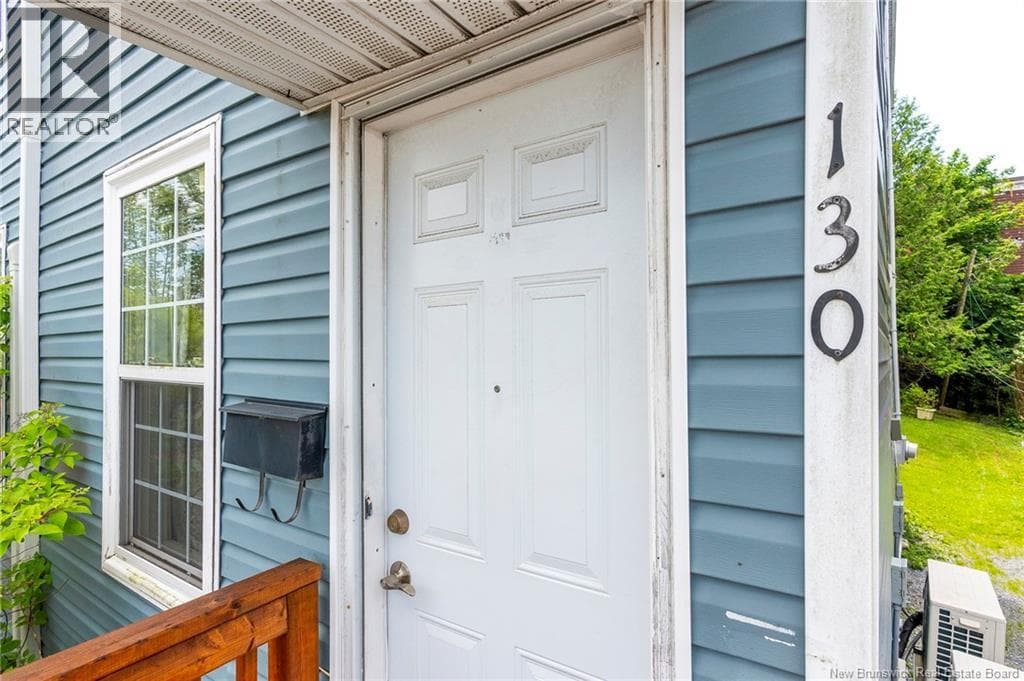 130 Visart Street, photo 25